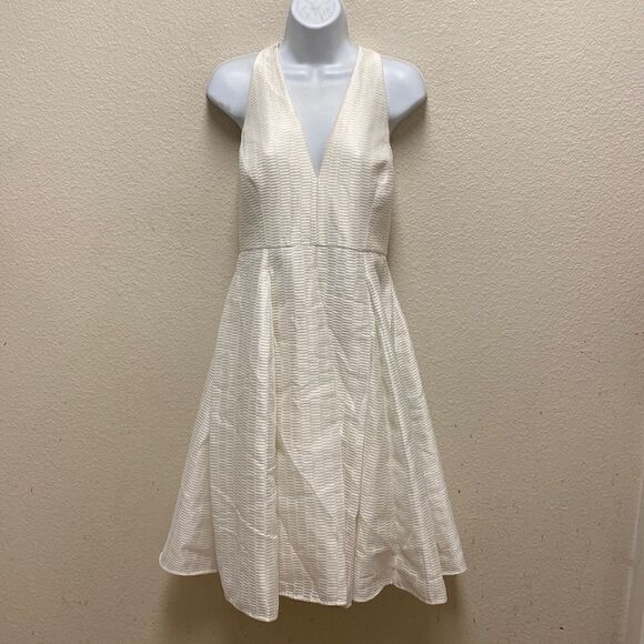 Halston Heritage Textured Halter Dress Size 6 - Picture 1 of 7